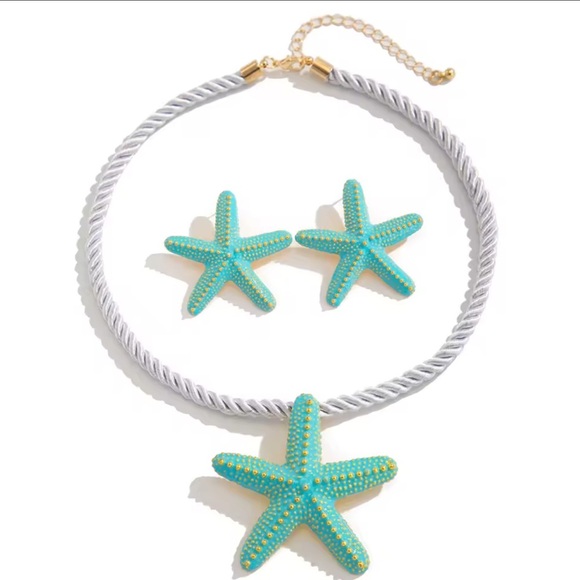 Starfish Turquoise Miami Gold Necklace - Picture 3 of 4